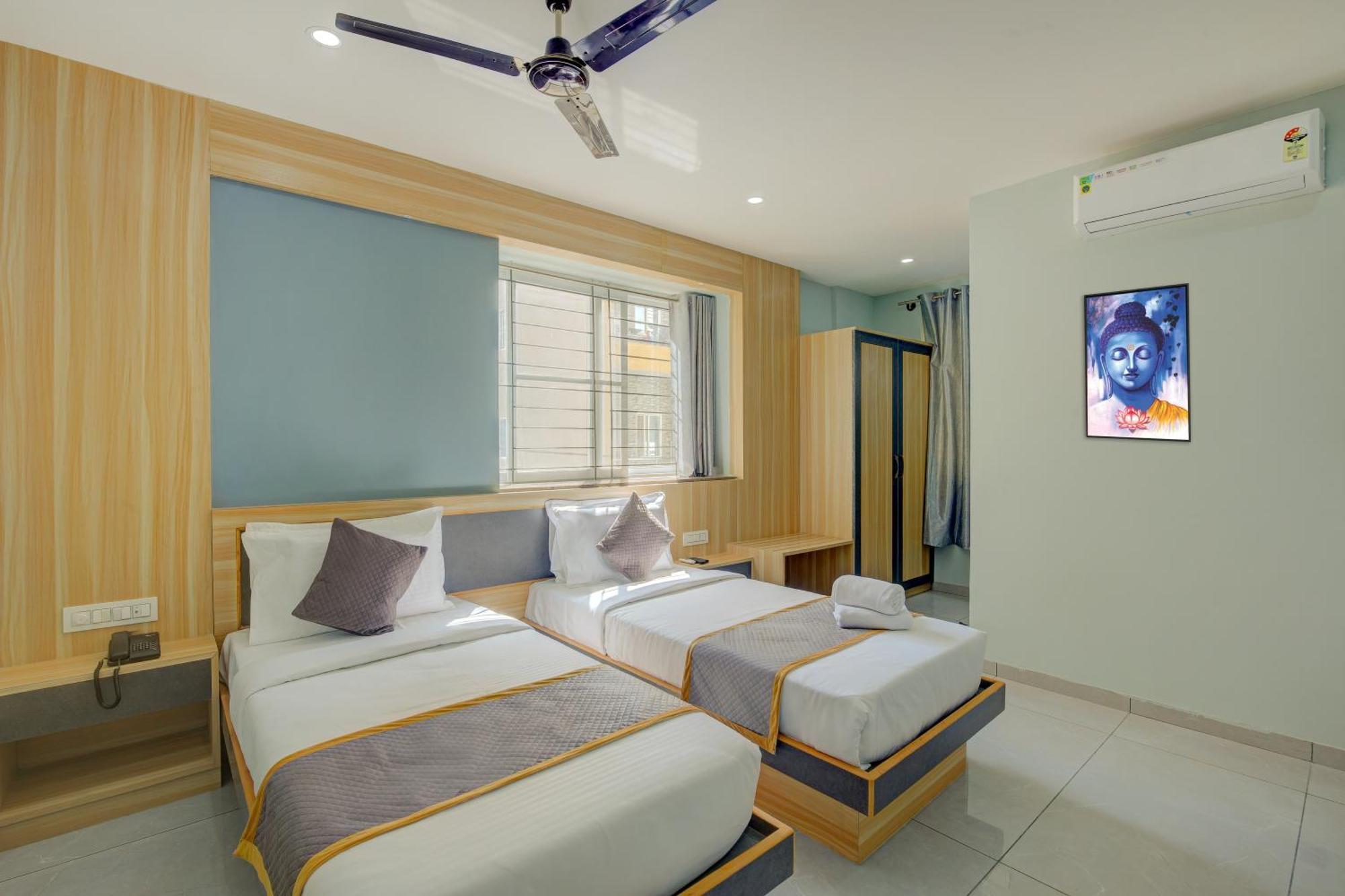 Hotel Park Lane Yelahanka Bangalore Ngoại thất bức ảnh
